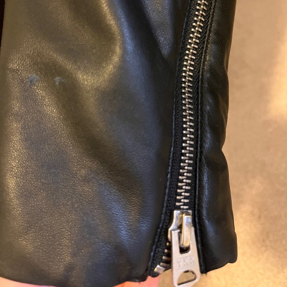 Wool Coat with Leather Sleeves - Picture 4 of 6